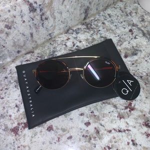 NWT Quay Come Around Sunglasses